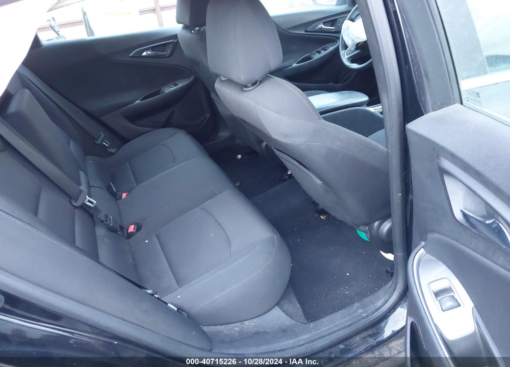 2018 CHEVROLET MALIBU 1LS VIN: 1G1ZB5ST4JF127587