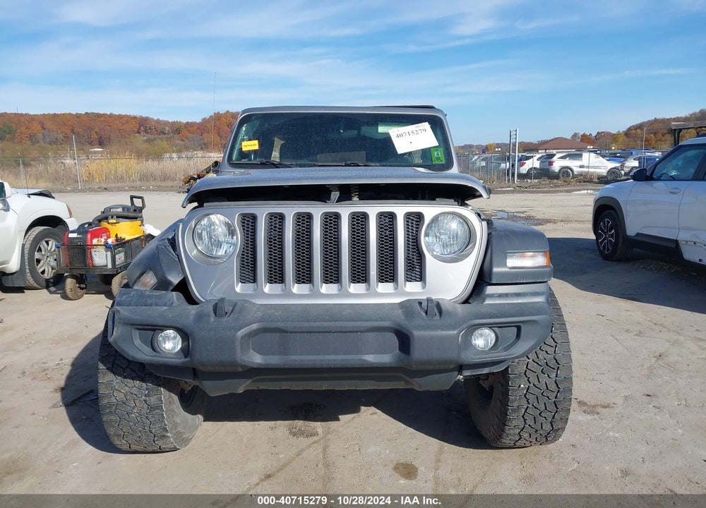 2018 JEEP WRANGLER UNLIMITED SPORT S 4X4 VIN: 1C4HJXDG5JW268184