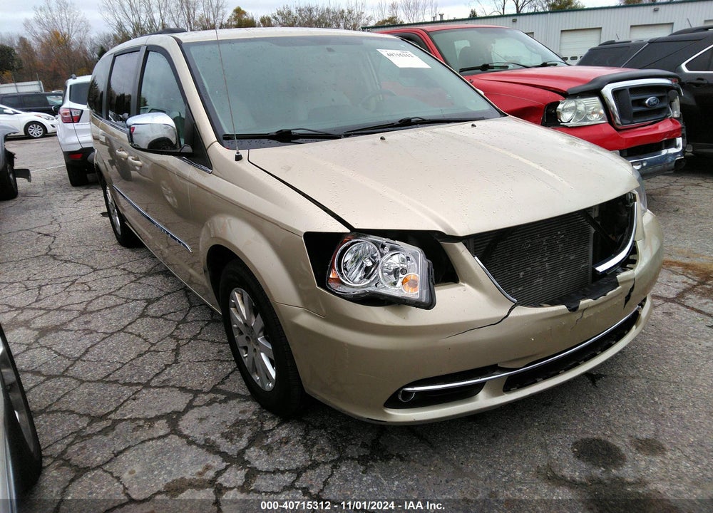 2011 CHRYSLER TOWN & COUNTRY TOURING-L VIN: 2A4RR8DG1BR633595