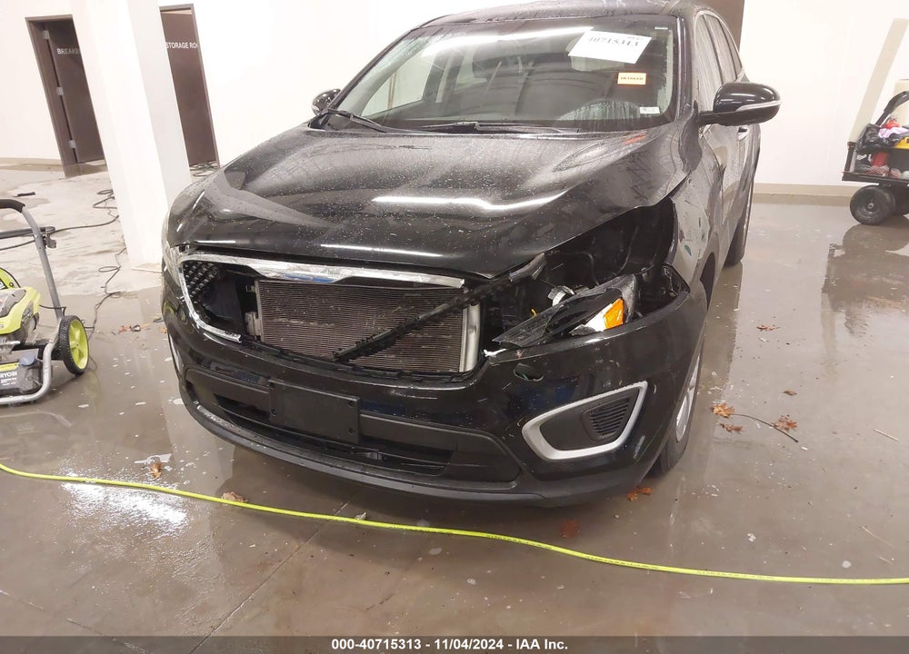 2018 KIA SORENTO VIN: 5XYPG4A33JG412399
