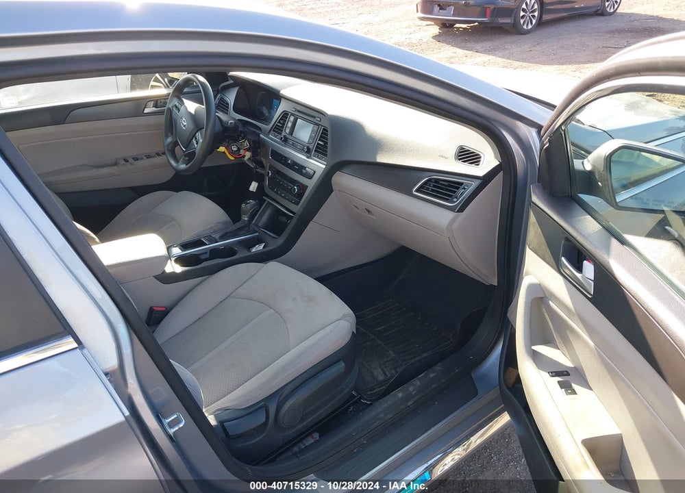 2015 HYUNDAI SONATA SPORT VIN: 5NPE34AF0FH085747