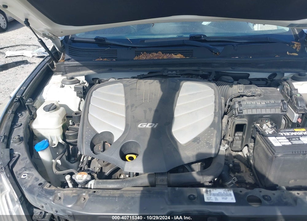 2017 HYUNDAI AZERA VIN: KMHFG4JG0HA581719