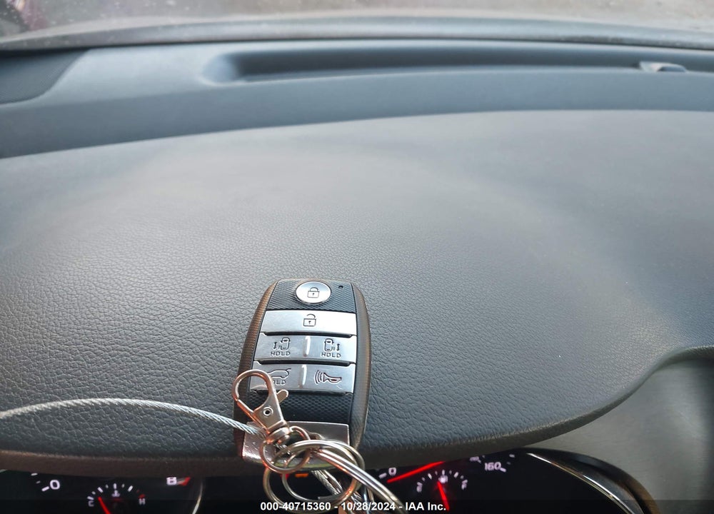 2018 KIA SEDONA LX VIN: KNDMB5C16J6409728
