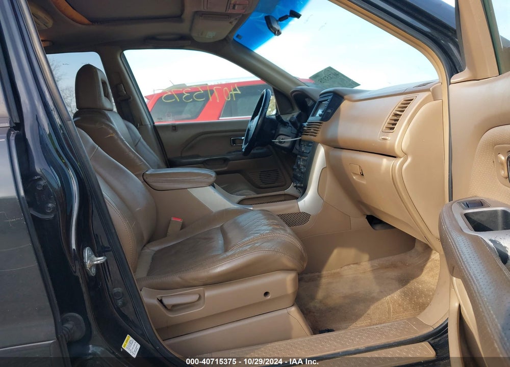 2005 HONDA PILOT EX-L VIN: 2HKYF18725H567717