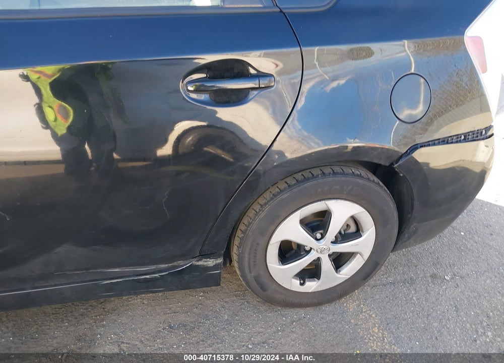 2014 TOYOTA PRIUS TWO VIN: JTDKN3DU7E0358728