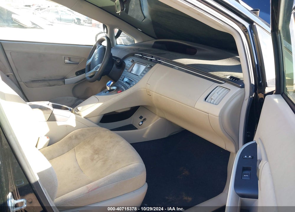 2014 TOYOTA PRIUS TWO VIN: JTDKN3DU7E0358728