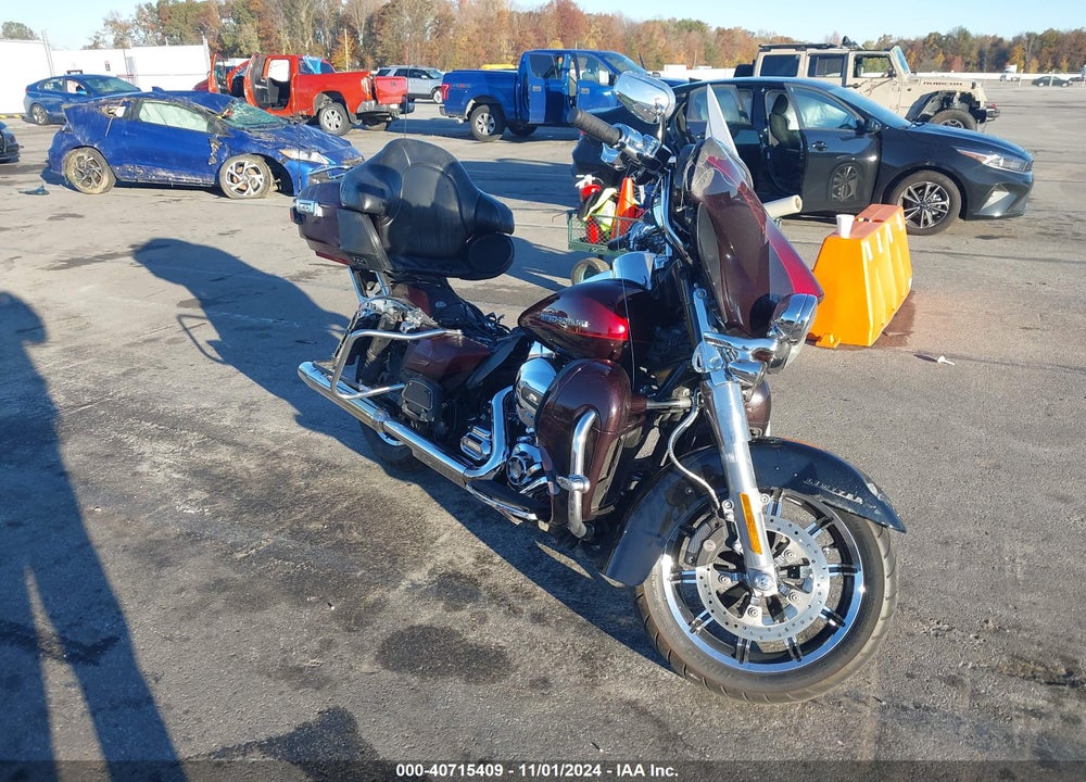 2015 HARLEY-DAVIDSON FLHTK ULTRA LIMITED VIN: 1HD1KEL11FB698047