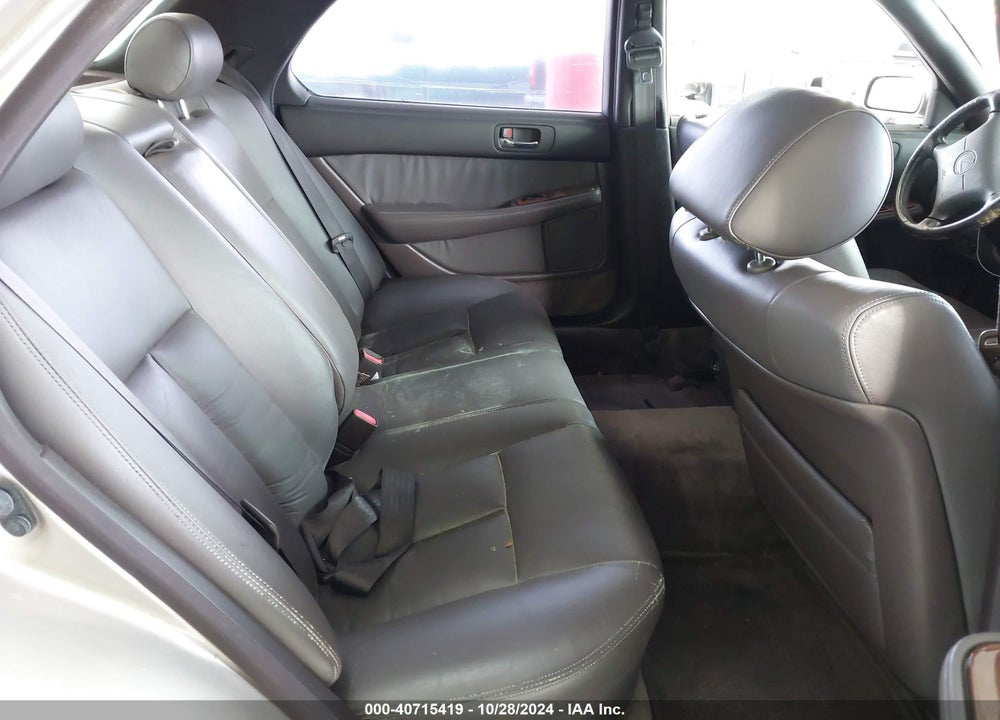 1994 LEXUS LS 400 VIN: JT8UF11E4R0197184