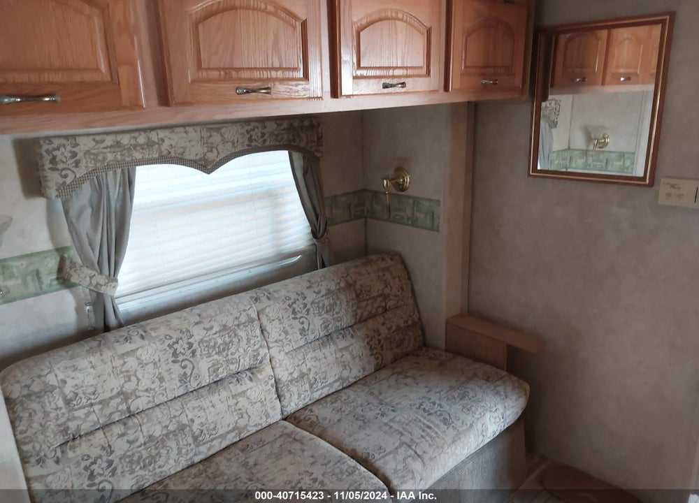2005 UNKNOWN CT VIN: 4EZTS24245S105701