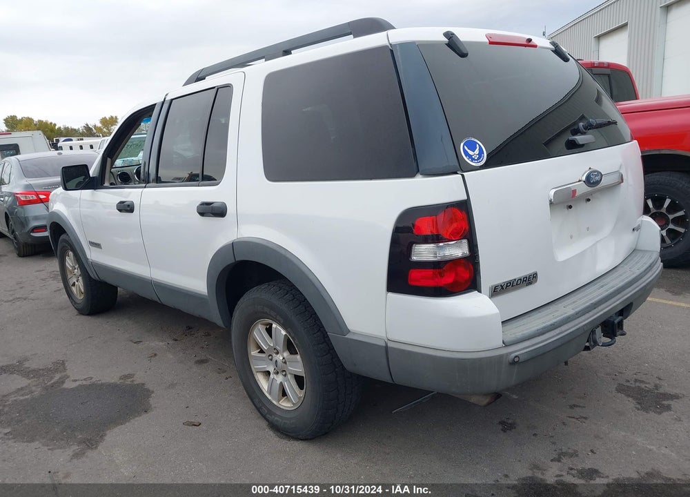 2006 FORD EXPLORER XLT VIN: 1FMEU73E06UA66183