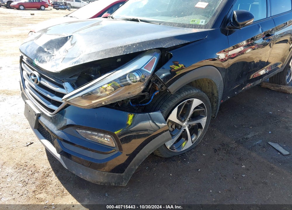 2017 HYUNDAI TUCSON SPORT VIN: KM8J3CA27HU474248
