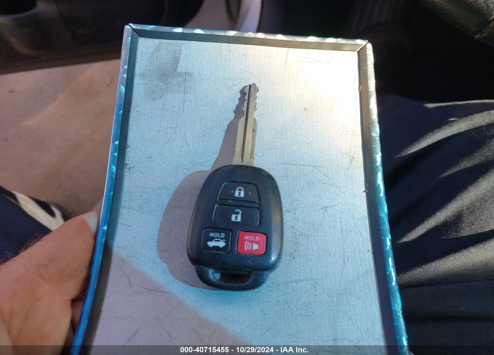 2012 TOYOTA CAMRY SE VIN: 4T1BF1FK7CU611416