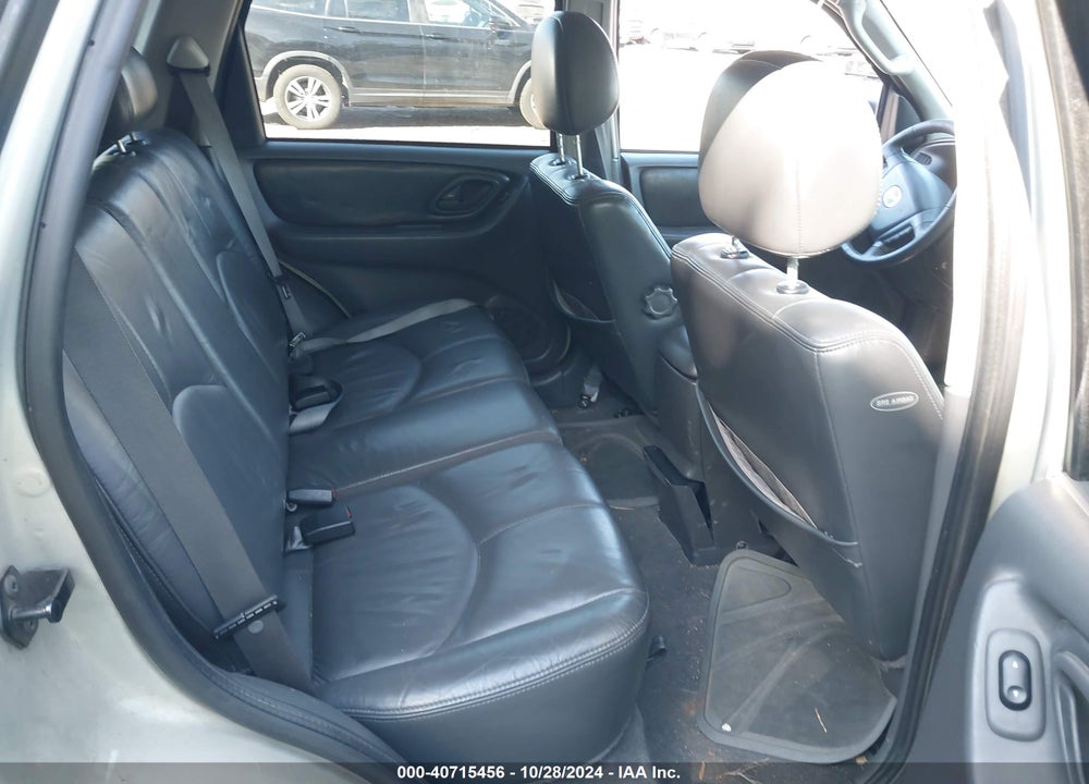 2004 MAZDA TRIBUTE VIN: 4F2CZ06194KM27562