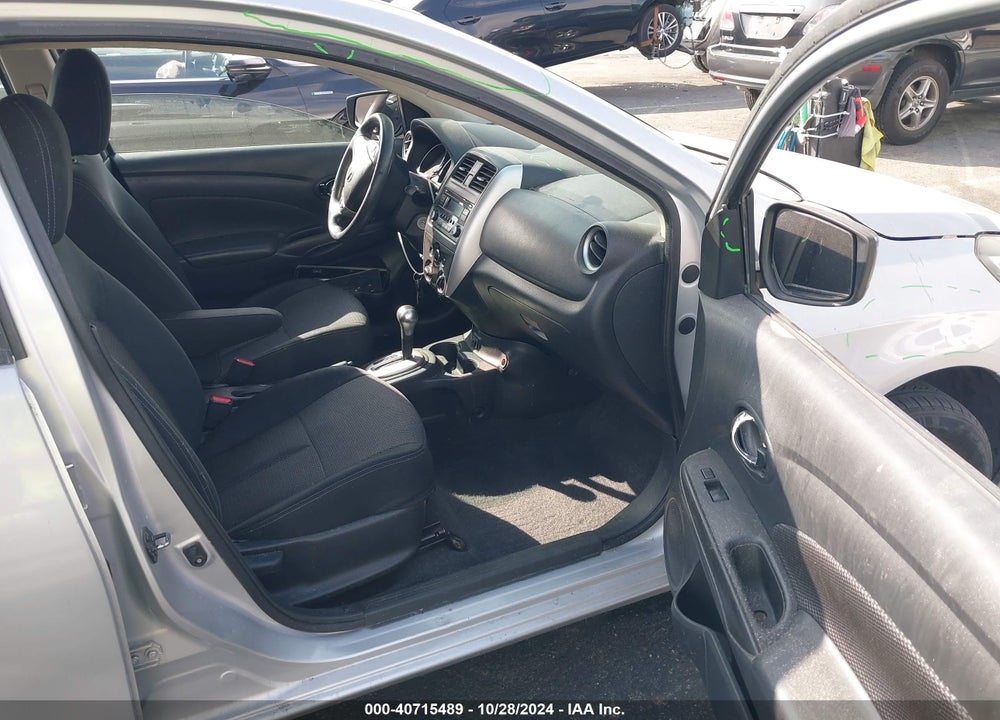 2018 NISSAN VERSA 1.6 SV VIN: 3N1CN7AP0JK402889