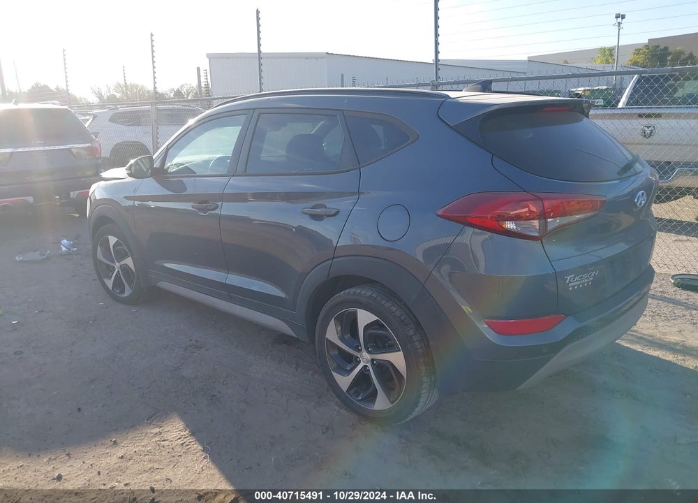 2018 HYUNDAI TUCSON VALUE VIN: KM8J33A26JU768102