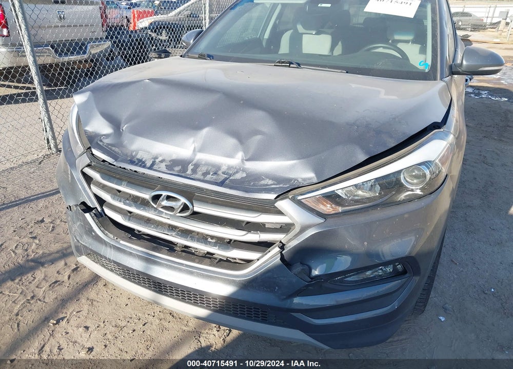 2018 HYUNDAI TUCSON VALUE VIN: KM8J33A26JU768102