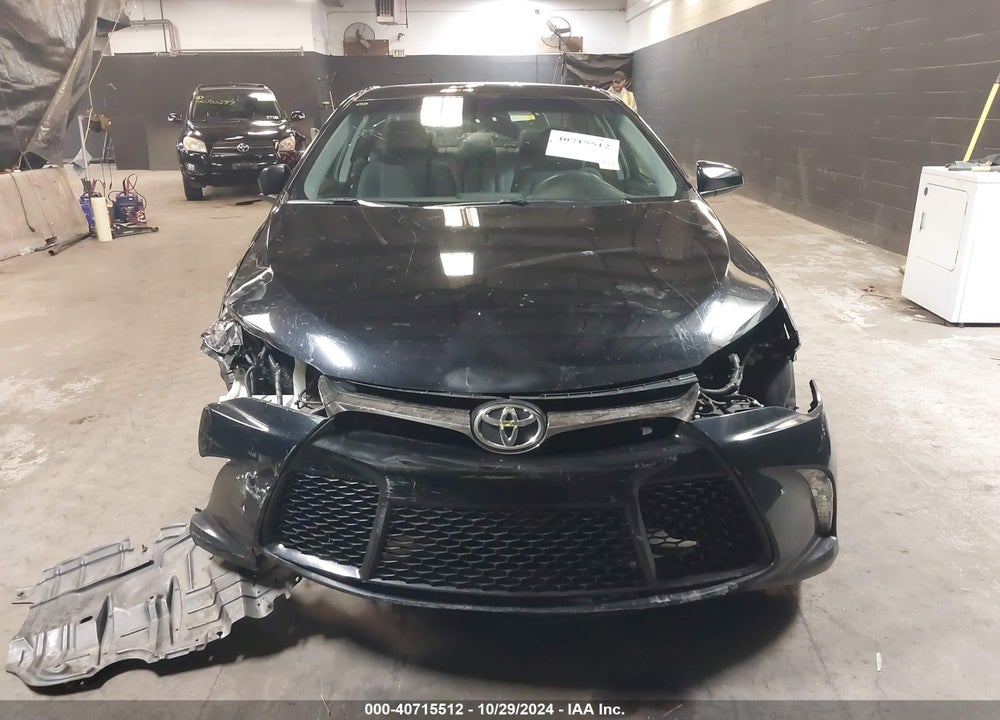 2017 TOYOTA CAMRY SE VIN: 4T1BF1FK2HU690517