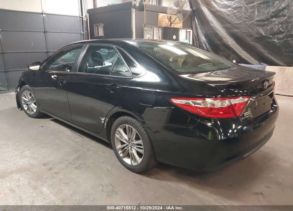 2017 TOYOTA CAMRY SE VIN: 4T1BF1FK2HU690517