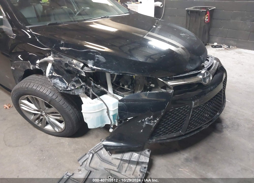 2017 TOYOTA CAMRY SE VIN: 4T1BF1FK2HU690517