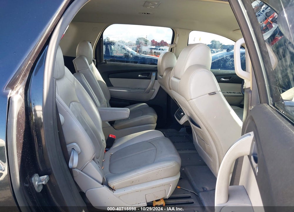 2008 GMC ACADIA SLT-1 VIN: 1GKEV23748J152692