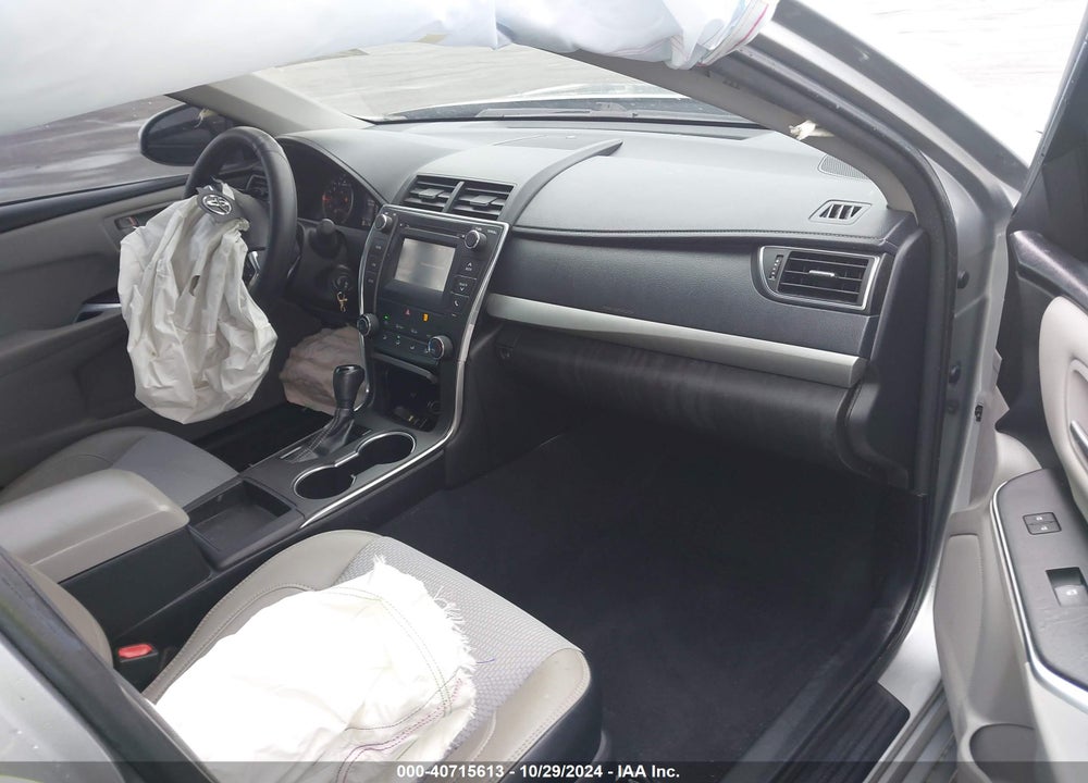 2017 TOYOTA CAMRY SE VIN: 4T1BF1FK2HU386037