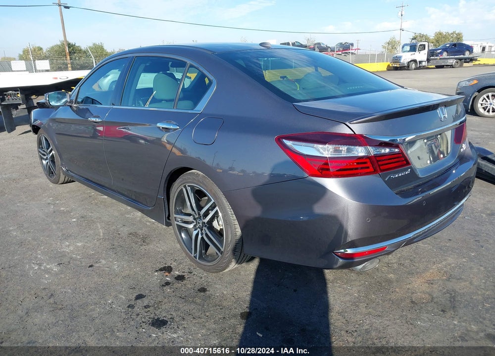2017 HONDA ACCORD TOURING V6 VIN: 1HGCR3F95HA017572