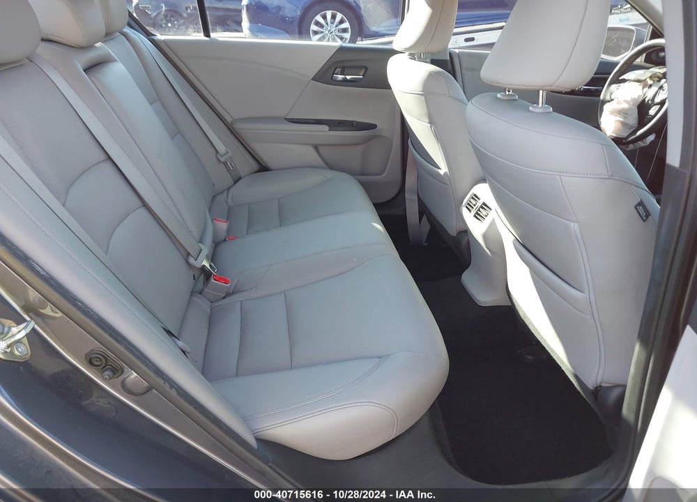 2017 HONDA ACCORD TOURING V6 VIN: 1HGCR3F95HA017572