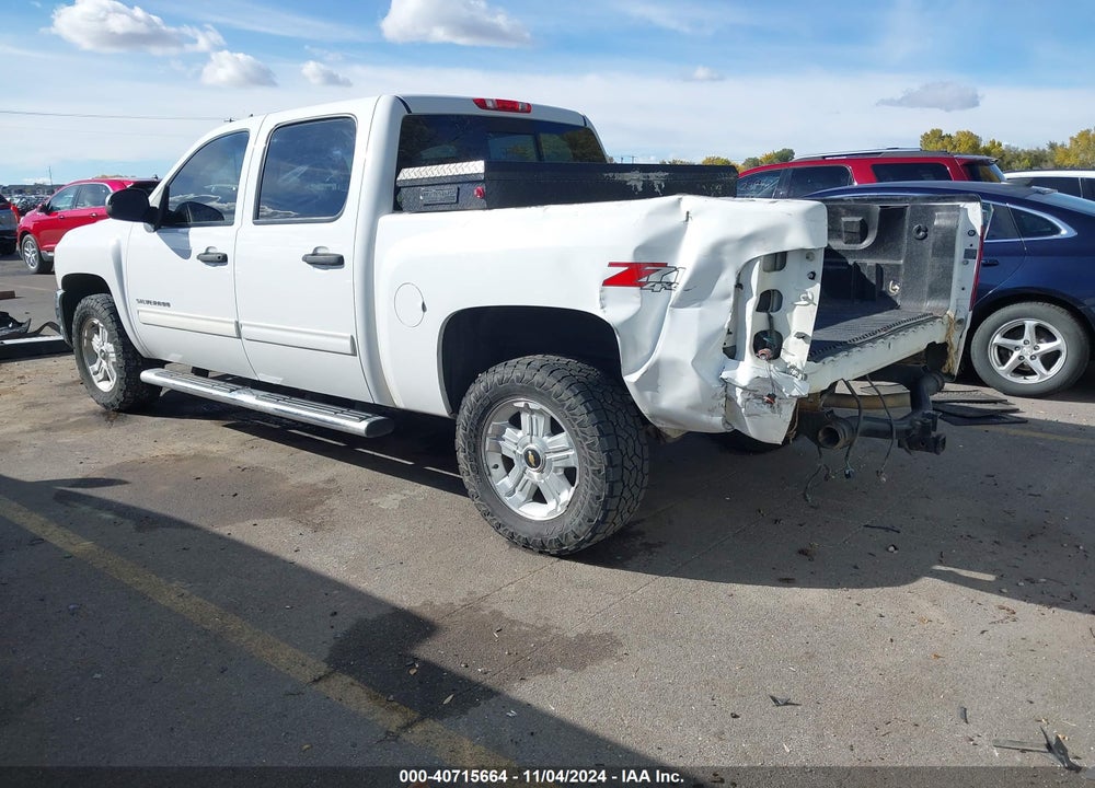 2013 CHEVROLET SILVERADO 1500 LT VIN: 3GCPKSE72DG127831