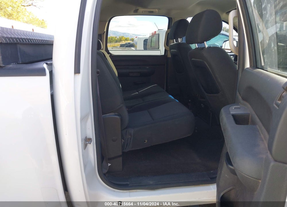 2013 CHEVROLET SILVERADO 1500 LT VIN: 3GCPKSE72DG127831