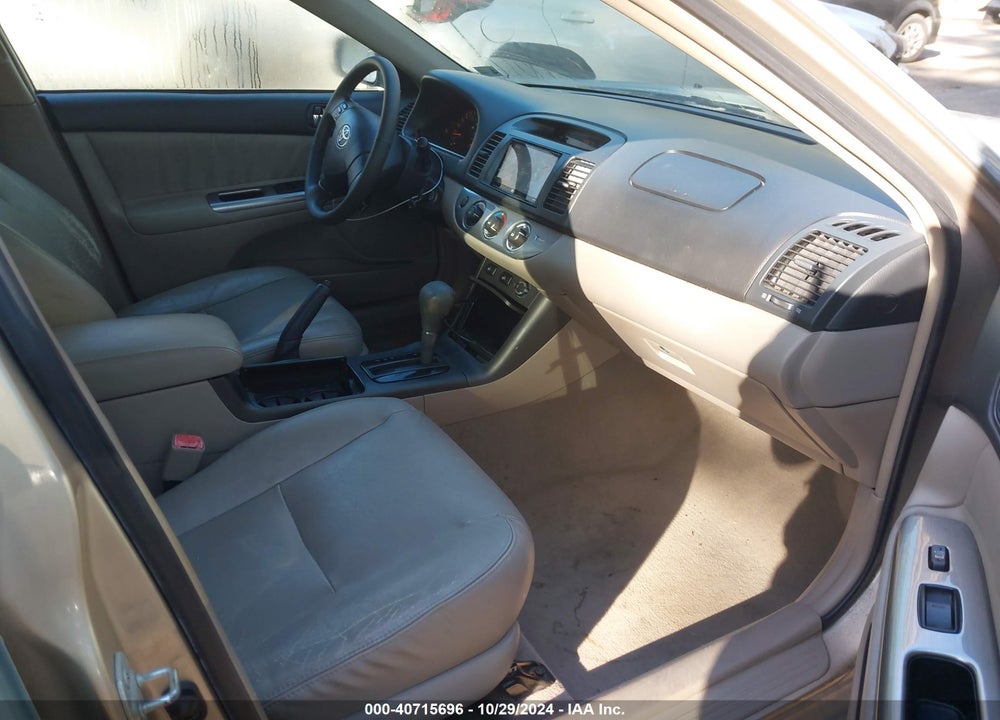 2005 TOYOTA CAMRY SE V6 VIN: 4T1BA32K05U061933