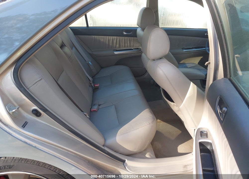 2005 TOYOTA CAMRY SE V6 VIN: 4T1BA32K05U061933