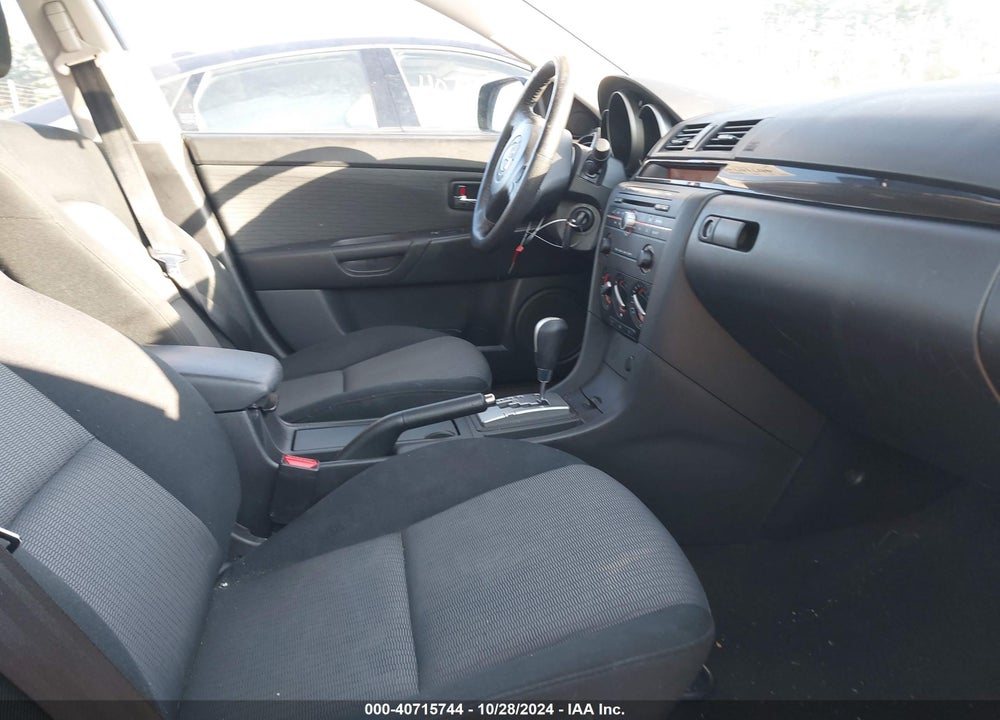 2008 MAZDA 3 I TOURING VALUE VIN: JM1BK32G181170386
