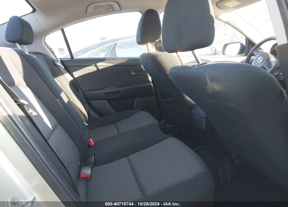 2008 MAZDA 3 I TOURING VALUE VIN: JM1BK32G181170386