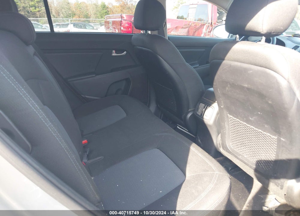 2015 KIA SPORTAGE LX VIN: KNDPBCACXF7741730