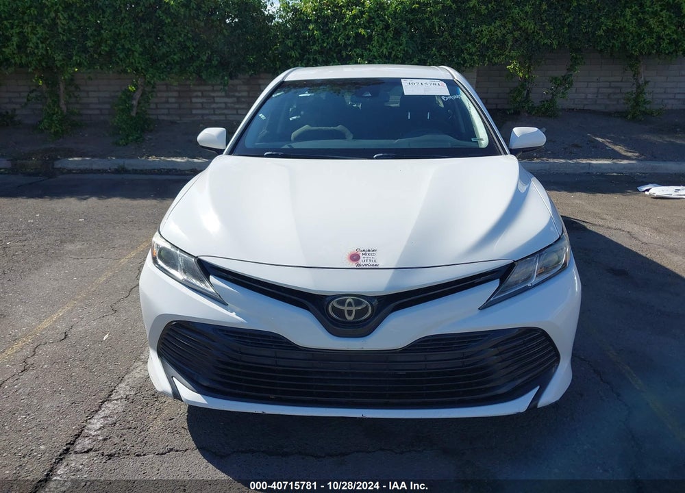 2018 TOYOTA CAMRY LE VIN: JTNB11HK3J3050338