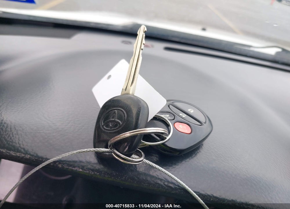 2008 TOYOTA CAMRY SOLARA SLE VIN: 4T1FA38P78U141903