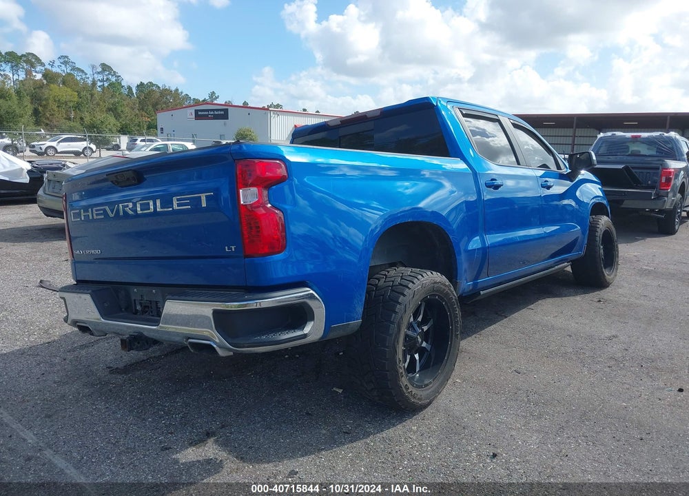 2022 CHEVROLET SILVERADO 1500 4WD STANDARD BED LT VIN: 3GCUDDED3NG534881
