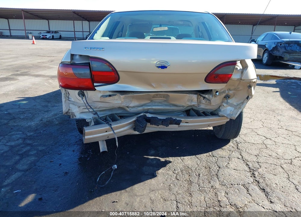 2005 CHEVROLET CLASSIC VIN: 1G1ND52F55M223331