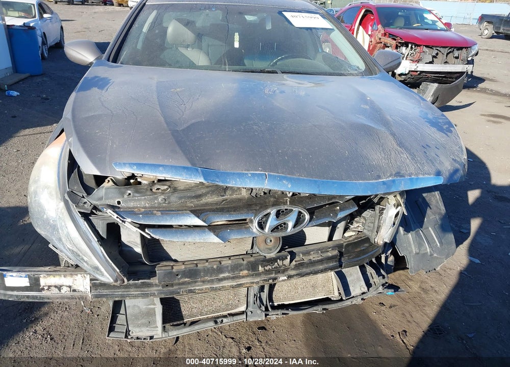 2011 HYUNDAI SONATA SE VIN: 5NPEC4AC4BH121049