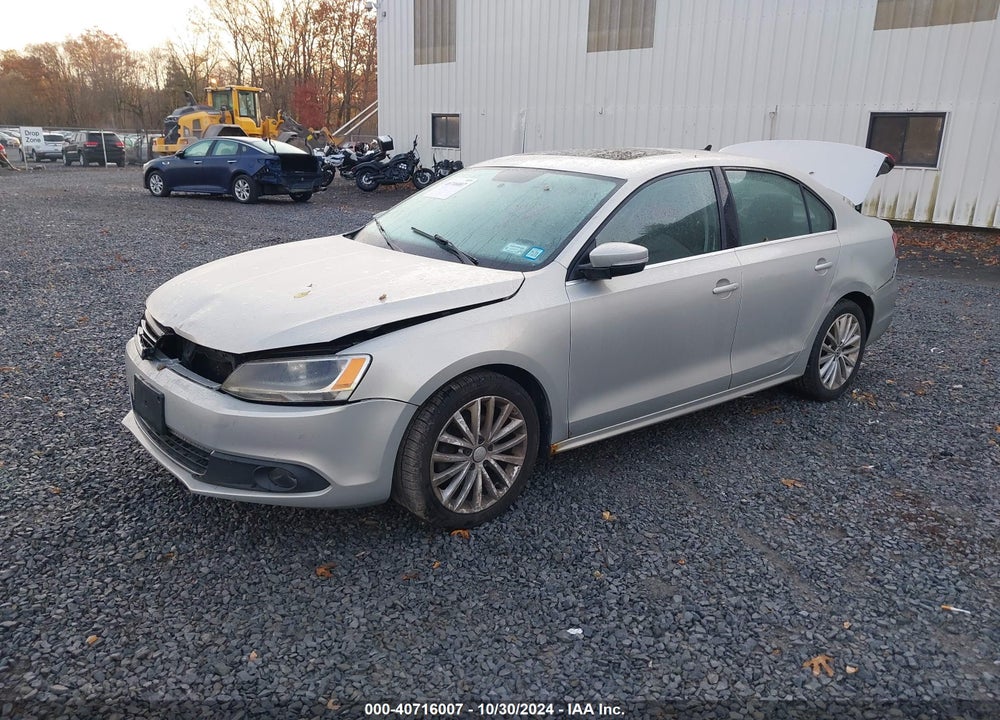 2011 VOLKSWAGEN JETTA 2.5L SEL VIN: 3VWLZ7AJ0BM357646