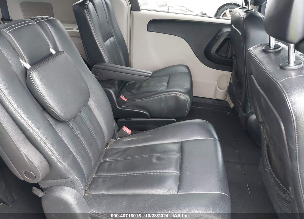 2016 CHRYSLER TOWN & COUNTRY TOURING VIN: 2C4RC1BG4GR294646