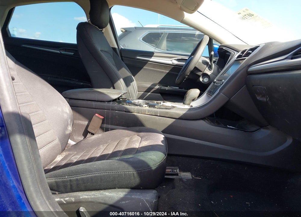 2015 FORD FUSION SE VIN: 3FA6P0H75FR110094