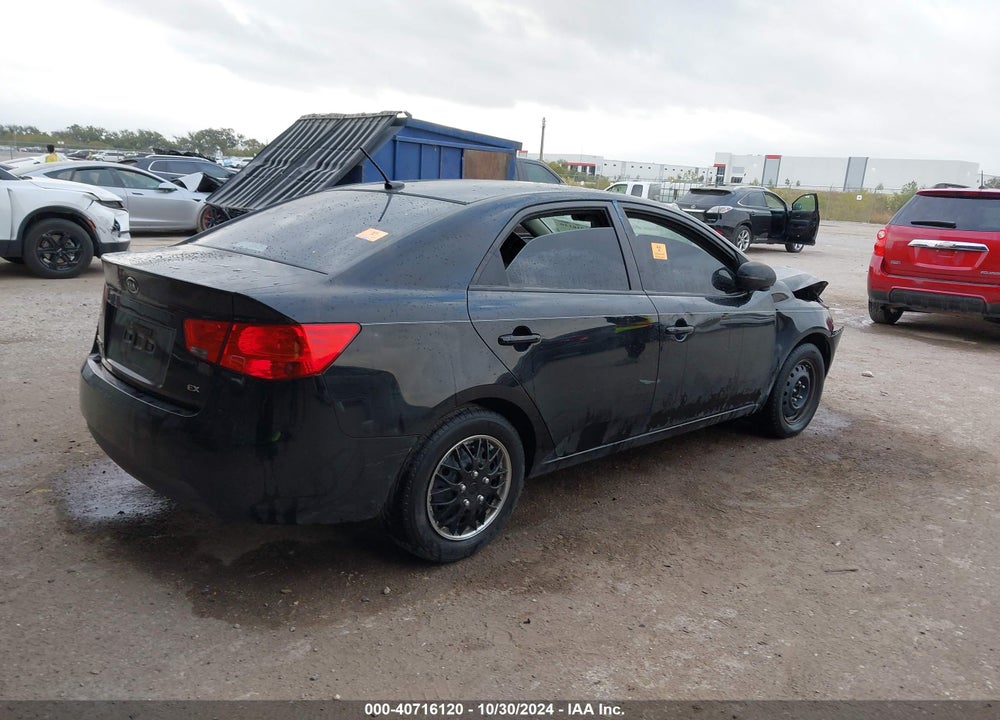2013 KIA FORTE EX VIN: KNAFU4A29D5719792