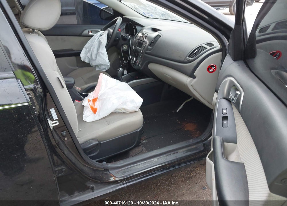 2013 KIA FORTE EX VIN: KNAFU4A29D5719792