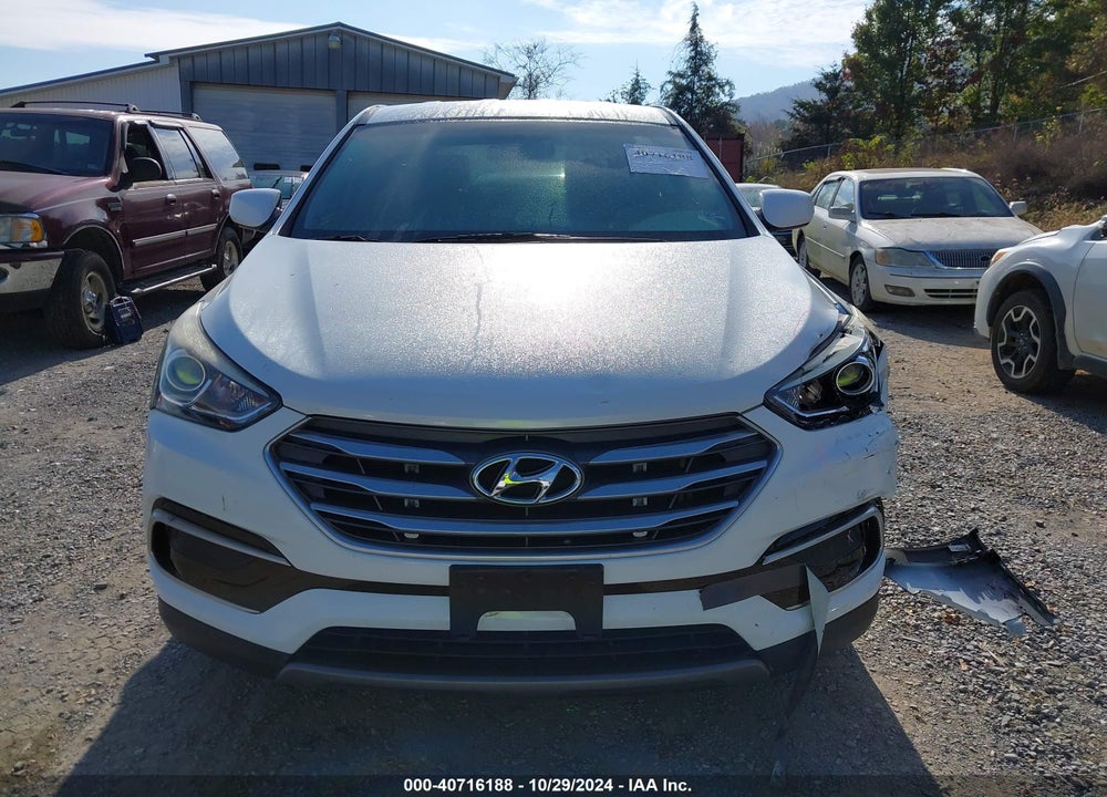 2017 HYUNDAI SANTA FE SPORT 2.4L VIN: 5XYZTDLB8HG384618
