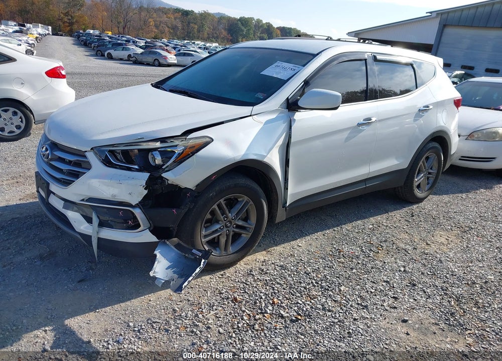 2017 HYUNDAI SANTA FE SPORT 2.4L VIN: 5XYZTDLB8HG384618