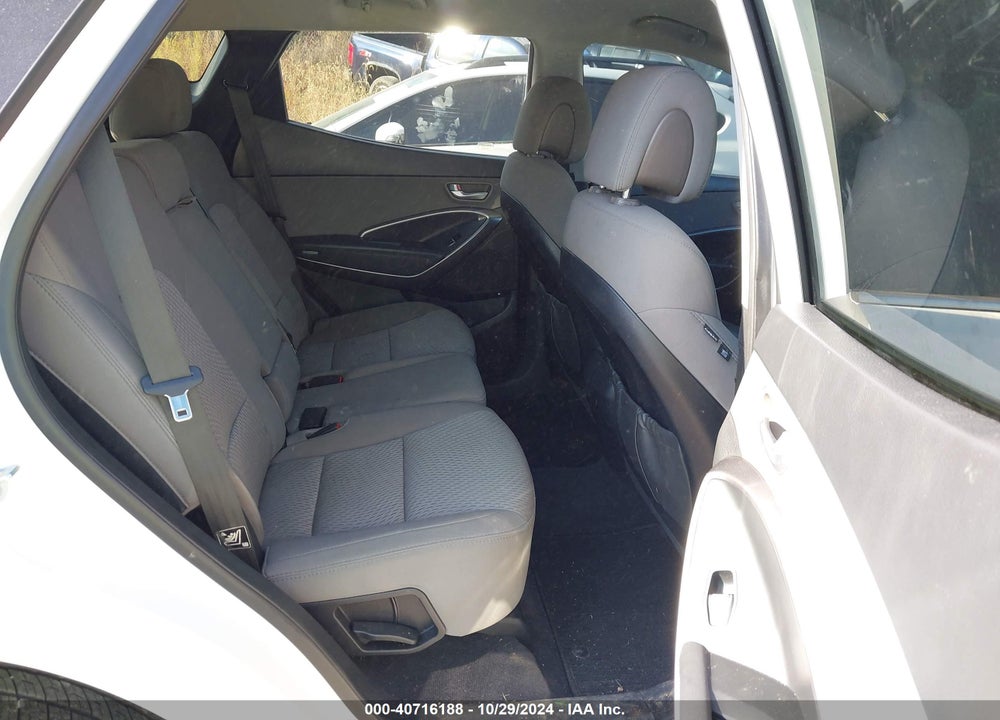 2017 HYUNDAI SANTA FE SPORT 2.4L VIN: 5XYZTDLB8HG384618