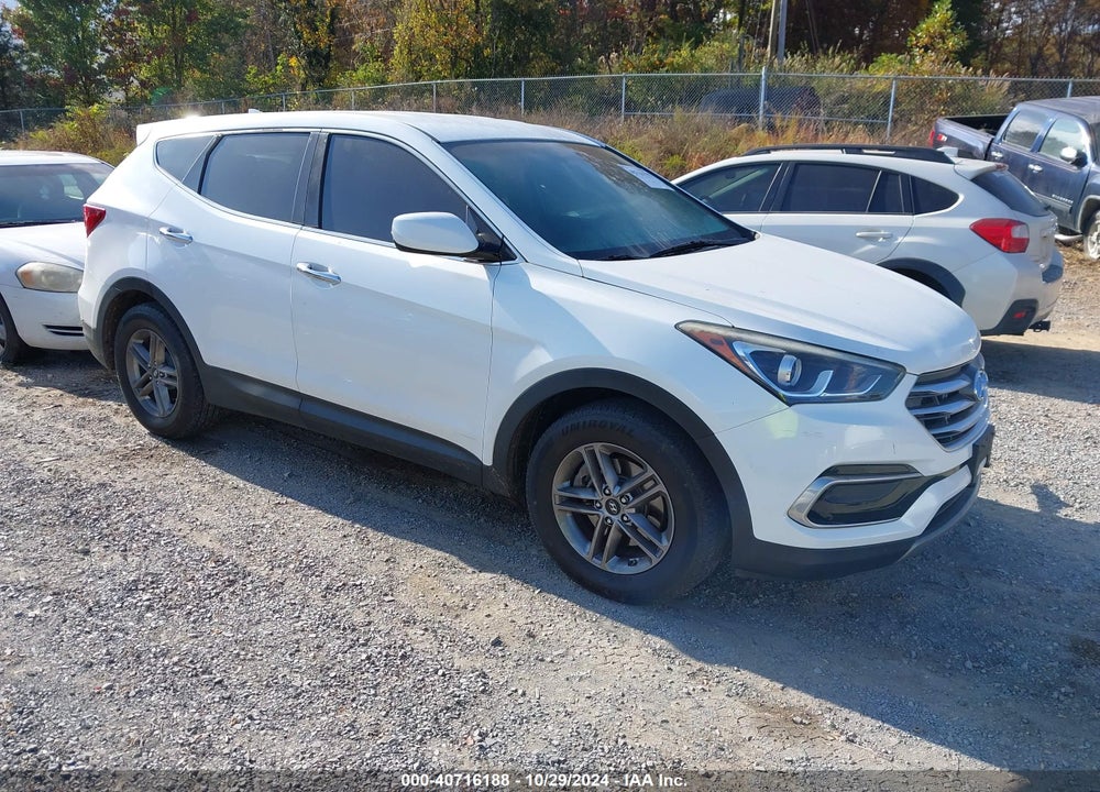 2017 HYUNDAI SANTA FE SPORT 2.4L VIN: 5XYZTDLB8HG384618