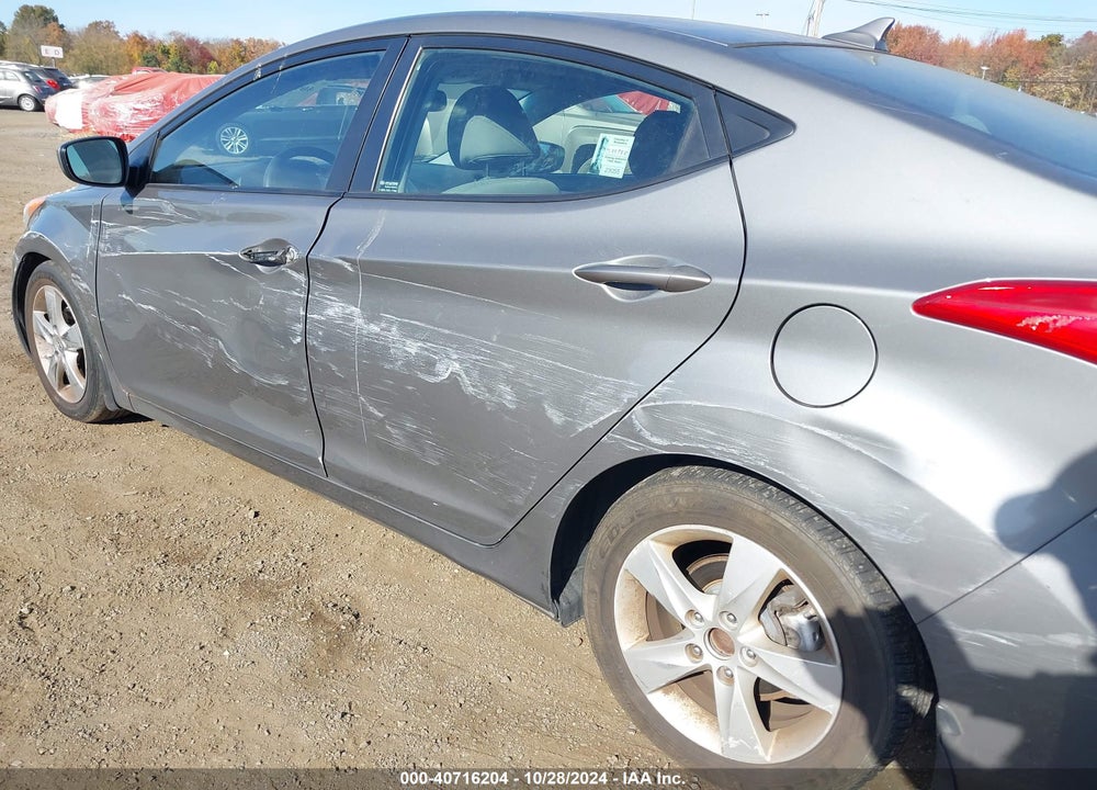 2013 HYUNDAI ELANTRA GLS VIN: 5NPDH4AE3DH242799