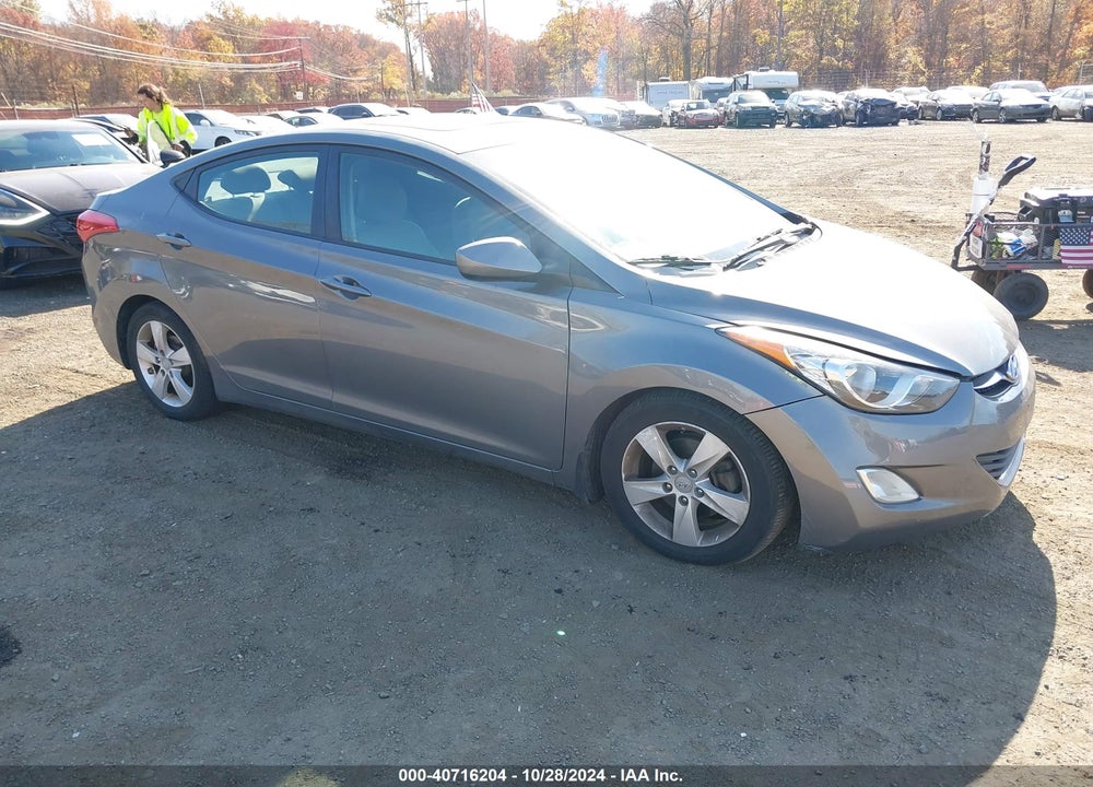 2013 HYUNDAI ELANTRA GLS VIN: 5NPDH4AE3DH242799